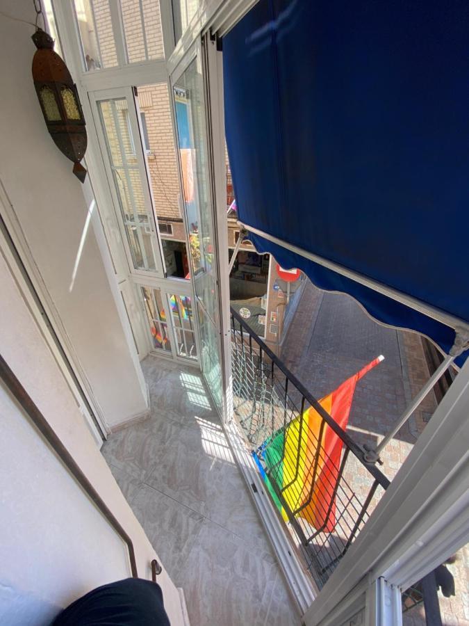 Alex Apartments Benidorm Bagian luar foto