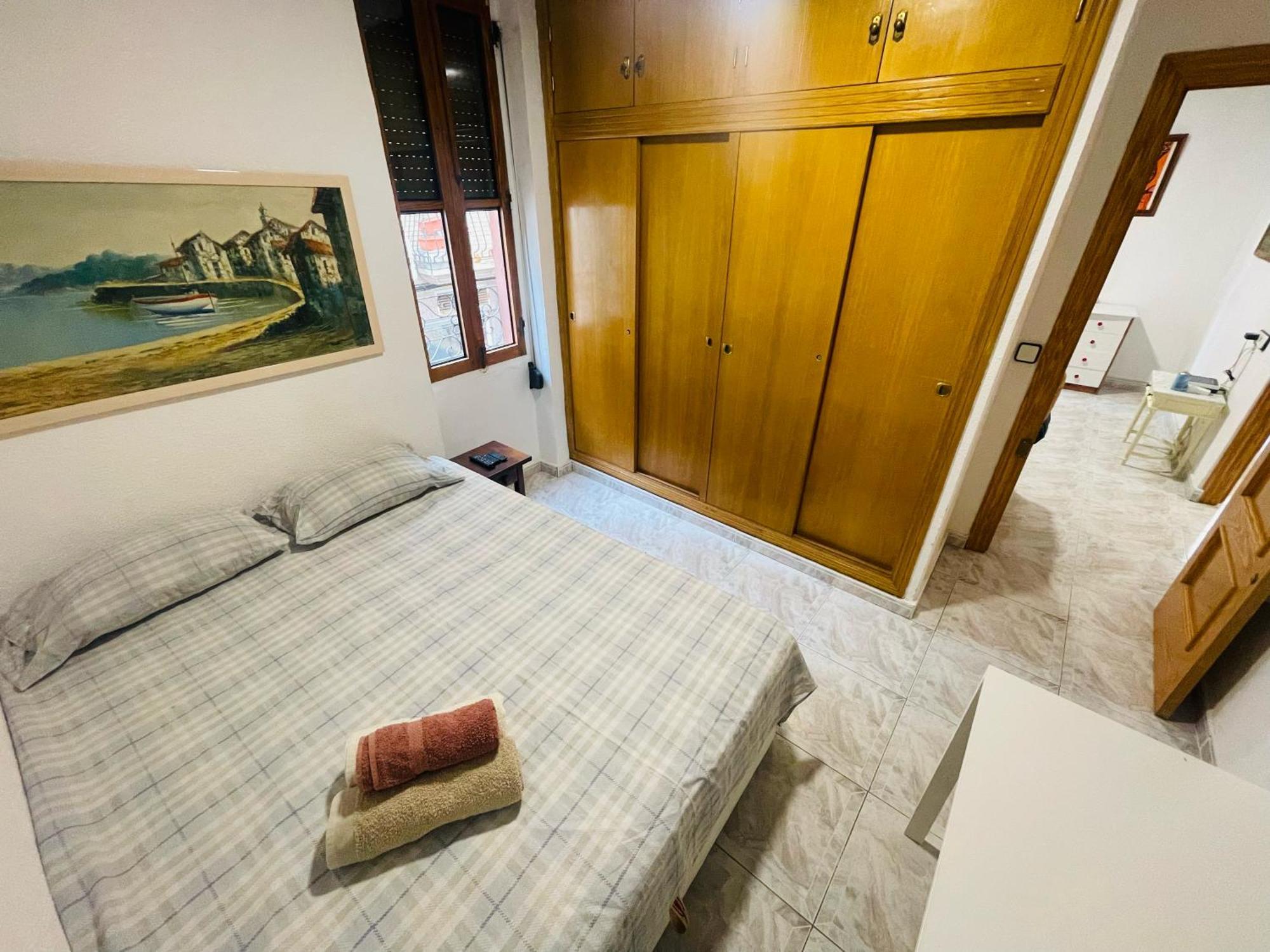 Alex Apartments Benidorm Bagian luar foto